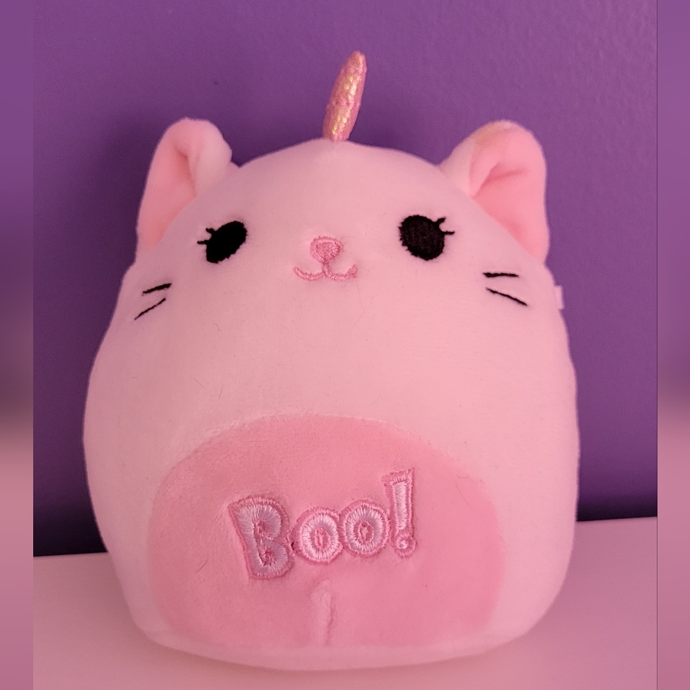 Callista Squishmallow